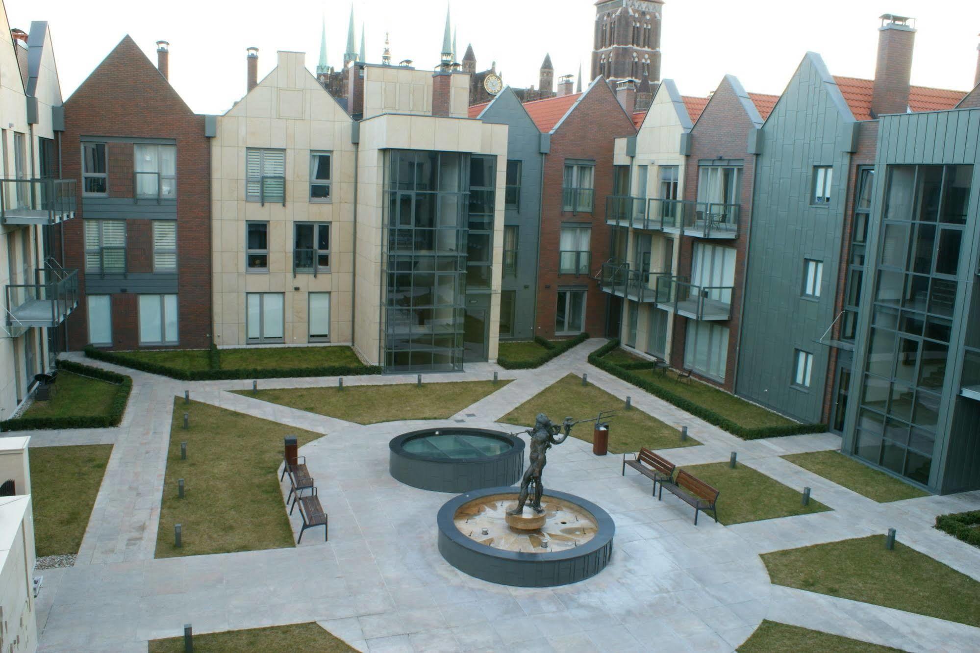 Irs Royal Apartments Apartamenty Irs Kwartal Kamienic Gdańsk Extérieur photo